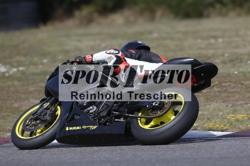 /37 09.08.2026  Pluess Motosport ADR/Freies Fahren/432